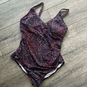 Speedo Swimsuit one piece athletic size 18 black with pink purple dots